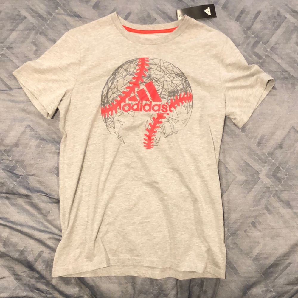 Gray Adidas short sleeve tee